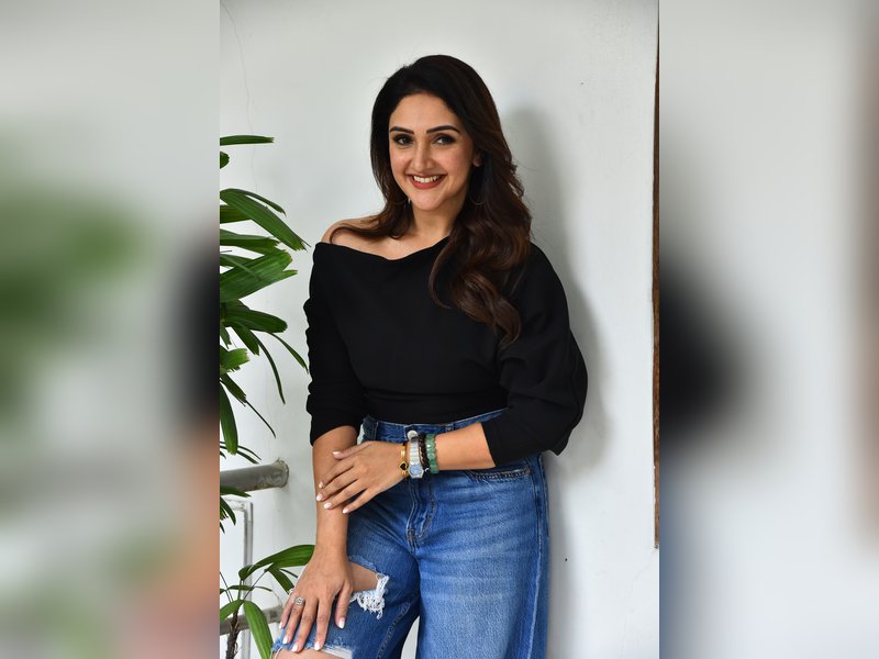 My friendship with Prabhas is still the same, says actress Sridevi Vijayakumar (Photo Credit: PR)