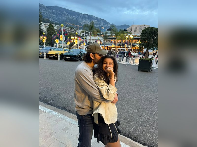 Mahesh Babu's daughter Sitara warns about the fake accounts being created under her name