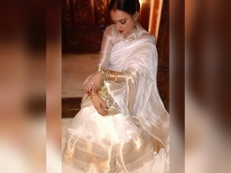 Rekha & Manish Malhotra share a common obsession for sarees, calls it 'pure love'