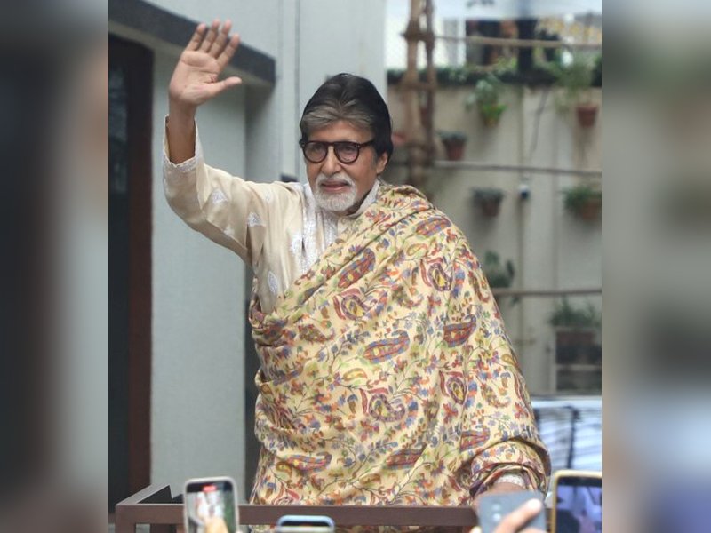 Amitabh Bachchan’s Juhu bungalows flooded in knee-deep waters amod heavy Mumbai rains