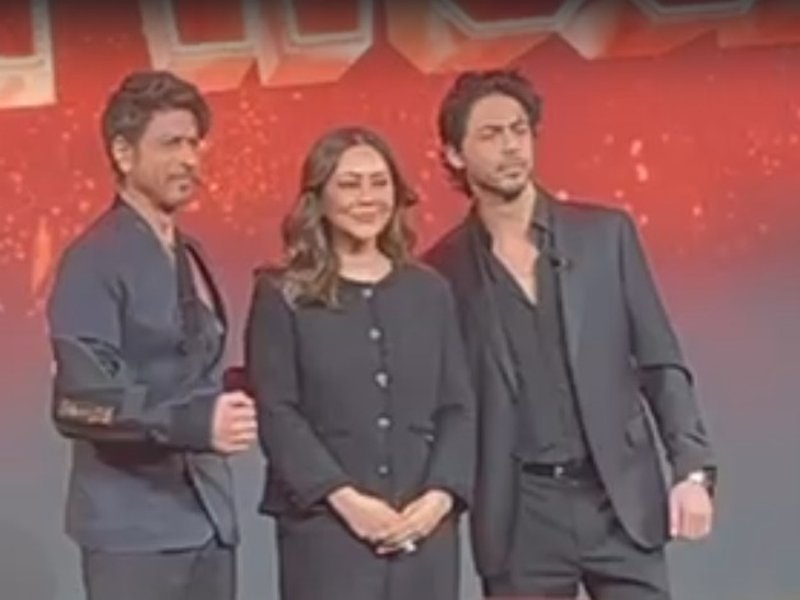 Shah Rukh Khan reveals how soon he will recover from his injury