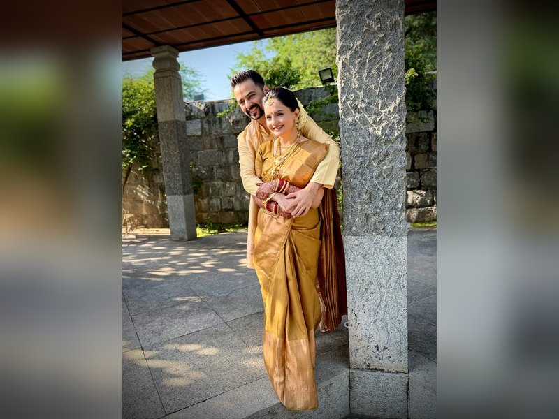 ‘Saath Nibhaana Saathiya’ fame Gia Manek marries actor Varunn Jain