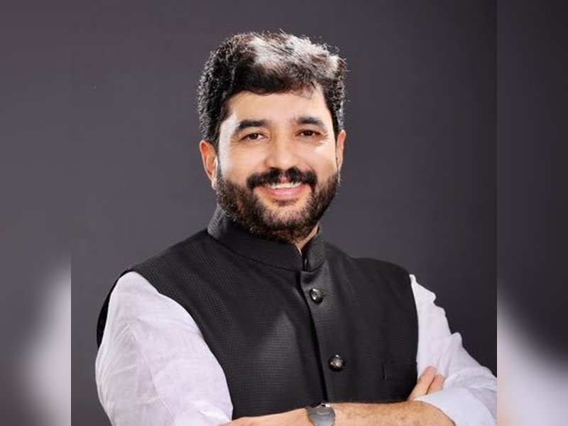 DGCA issued 4 show-cause notices to Air India over 29 violations: Minister