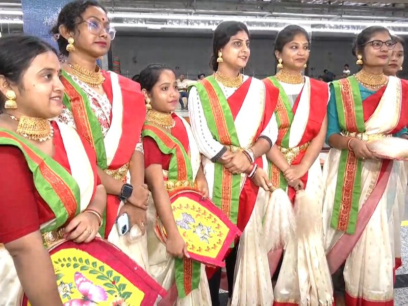 Kolkata artistes thrilled to perform before PM Modi during Metro launch ceremony