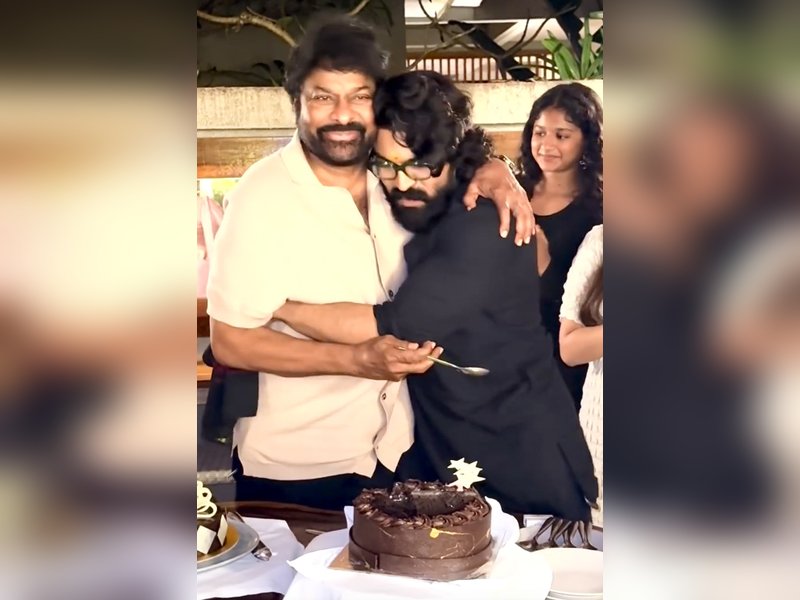 Ram Charan touches Chiranjeevi’s feet while celebrating his 70th birthday