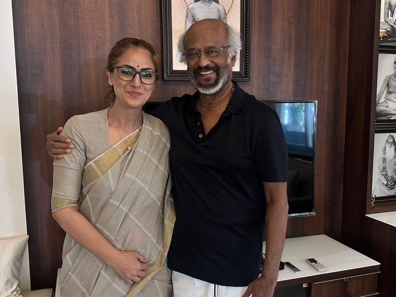 Simran calls on Superstar Rajinikanth; classifies meeting as 