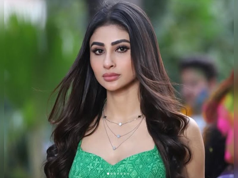 Mouni Roy dances in a shimmery golden outfit