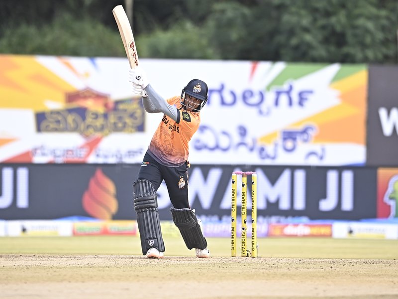 Unbeaten fifties by KL Shrijith and Abhinav Manohar fire Hubli Tigers to big win over Shivamogga Lions in their final league match of the Maharaja Trophy KSCA T20 cricket tournament in Mysore on Monday. Photo credit: KSCA