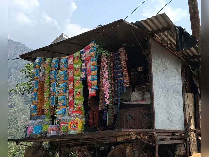 PM SVANidhi scheme empowers street vendors in Chamoli; over 600 beneficiaries improve livelihoods