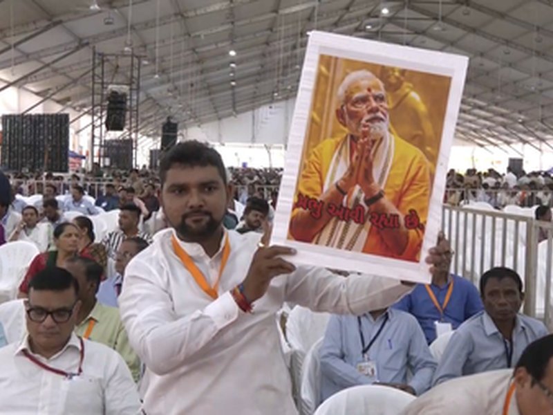 Locals laud PM Modi's Ahmedabad visit, say 'India moving towards becoming a developed nation'