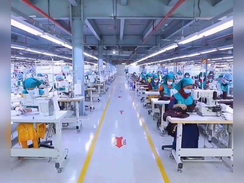 In past year, over 500 factories closed, lakhs of jobs lost in B'desh, says Awami League 