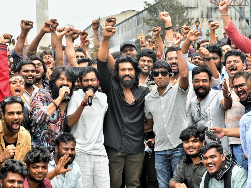 Ram Charan's 'Peddi' unit begins filming grand song with 1000 dancers (Photo Credit: PR)