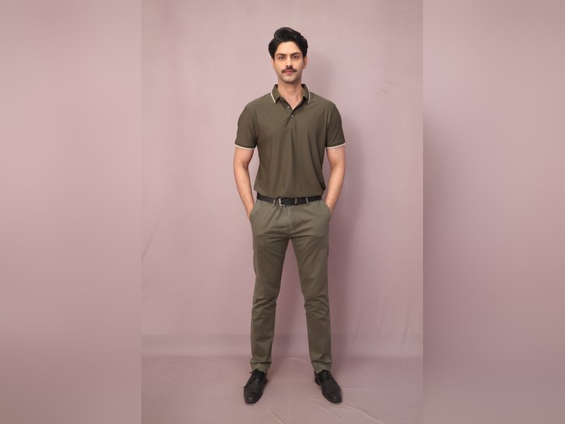 Sumbul Touqeer Khan shows off her boxing skills to Rishi Saxena on the sets of 'Itti Si Khushi'