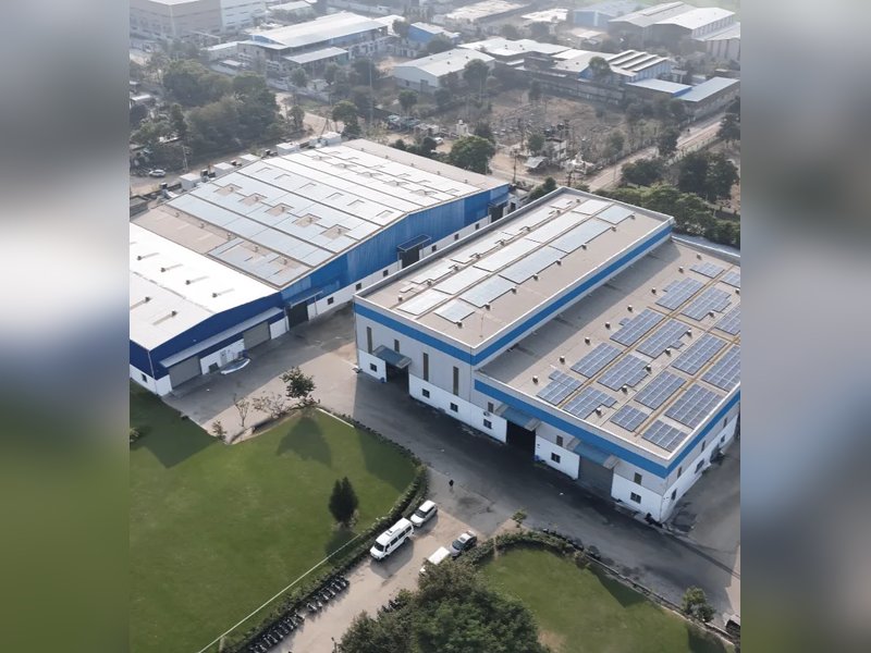 Mangal Electrical shares slip nearly 4 pc after weak debut