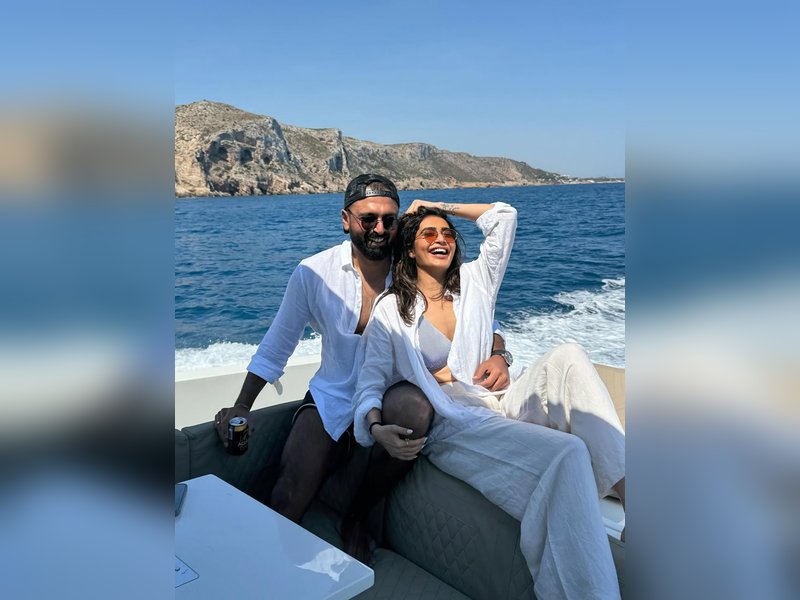 Karishma Tanna to husband Varun Bangera: With you, even the toughest days feel easier