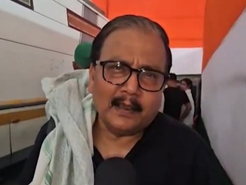  Was Rahul, Tejashwi present there: Manoj Jha questions BJP amid PM Modi abuse row