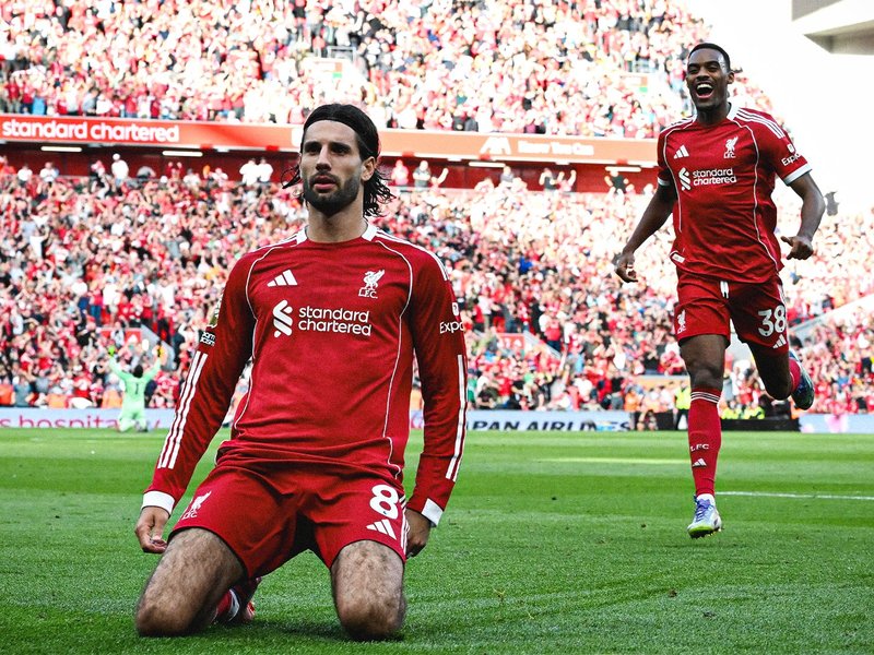 Szoboszlai's stunner seals narrow win for Liverpool over Arsenal (Credit: Premier League/X)