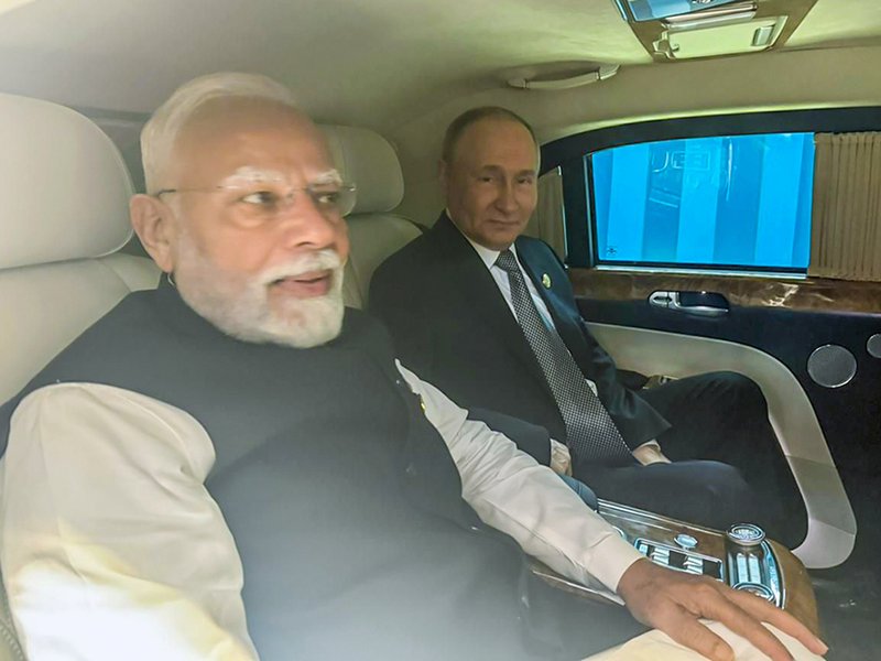 ‘PM Modi takes Putin’s car’ top trend on Chinese social media