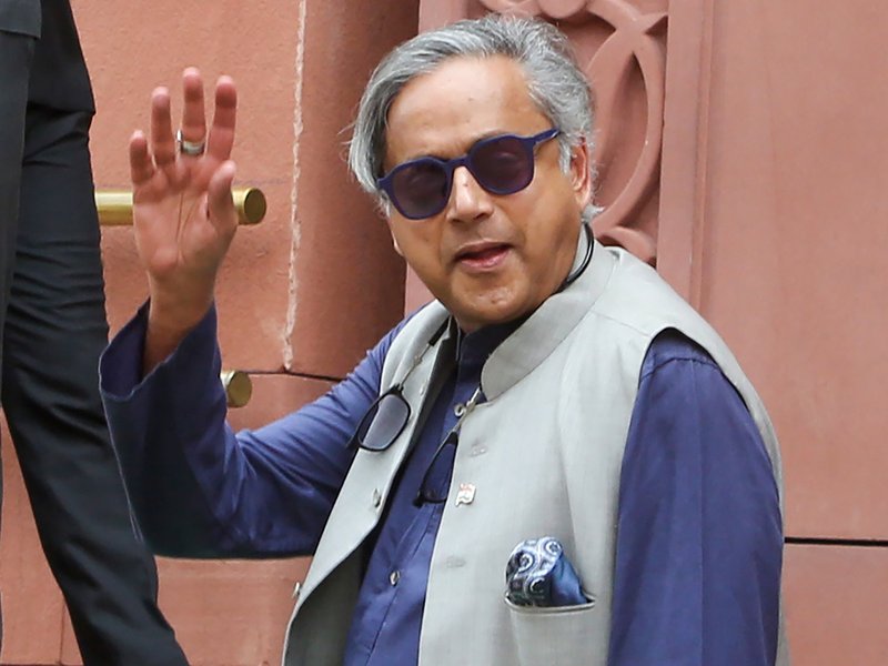 BJP, allies rally behind Kiren Rijiju for praising Shashi Tharoor, slam Congress