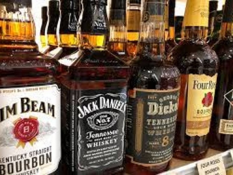 Ban imposed on sale of liquor in Bengaluru ahead of Eid-e-Milad celebrations today (Photo: IANS)