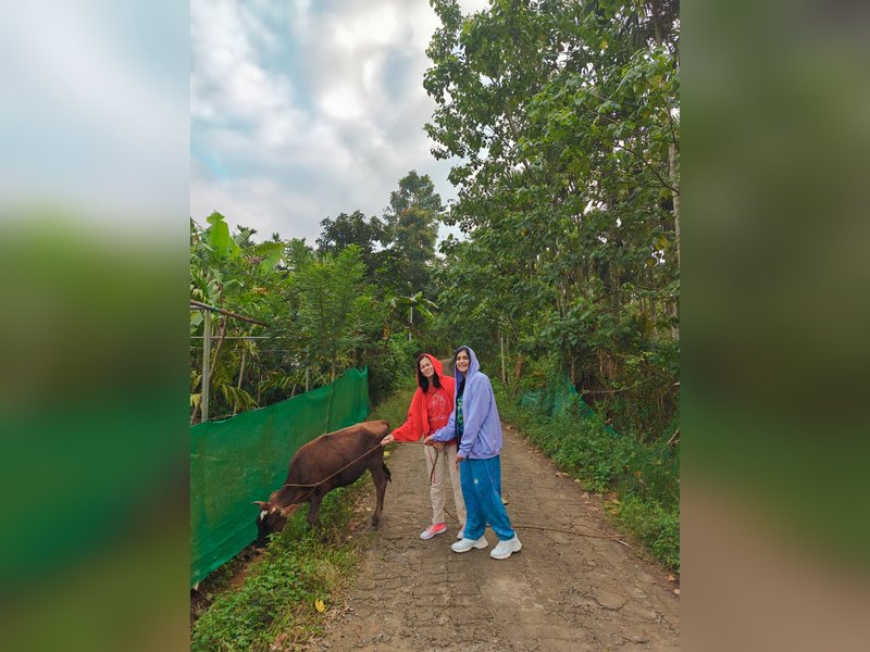 Adah Sharma celebrates Onam with her aunts in Kerala: 'They really spoil me'  