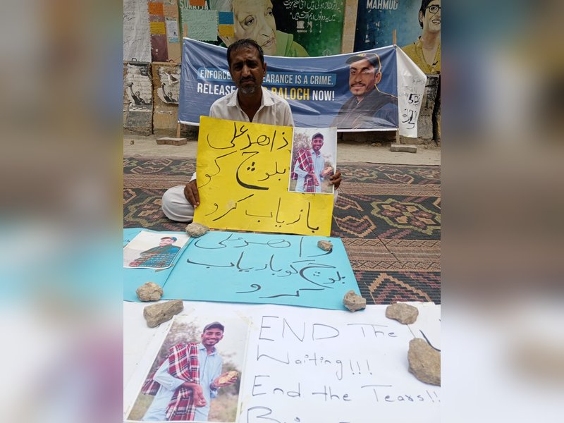 Baloch family holds protest for 34th day over son's enforced disappearance by Pakistani forces