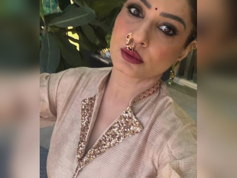 Raveena Tandon celebrates Ganesh Chaturthi with a 