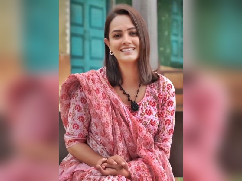 Anita Hassanandani writes a love letter to husband Rohit after 10 years, says took him for granted	