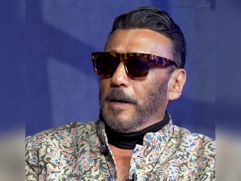 Jackie Shroff celebrates 33 years of crime drama ‘Angaar’