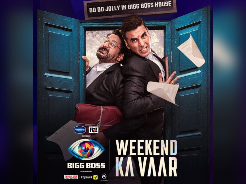 Arshad Warsi returns to hosting Bigg Boss after 18 years