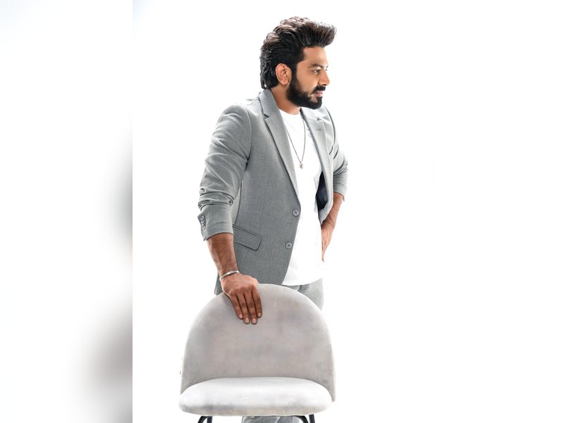 Darling 2 actor Rameez Raja to make a comeback to Tamil cinema with horror thriller	