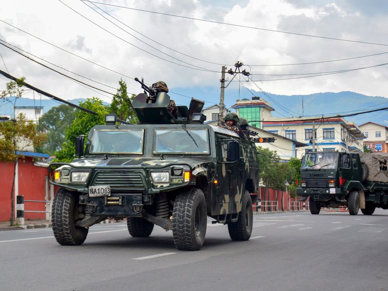 नेपाल में फिर सड़कों पर उतरा जेनरेशन जेड, हिंसा भड़कने के बाद इलाके में कर्फ्यू लागू