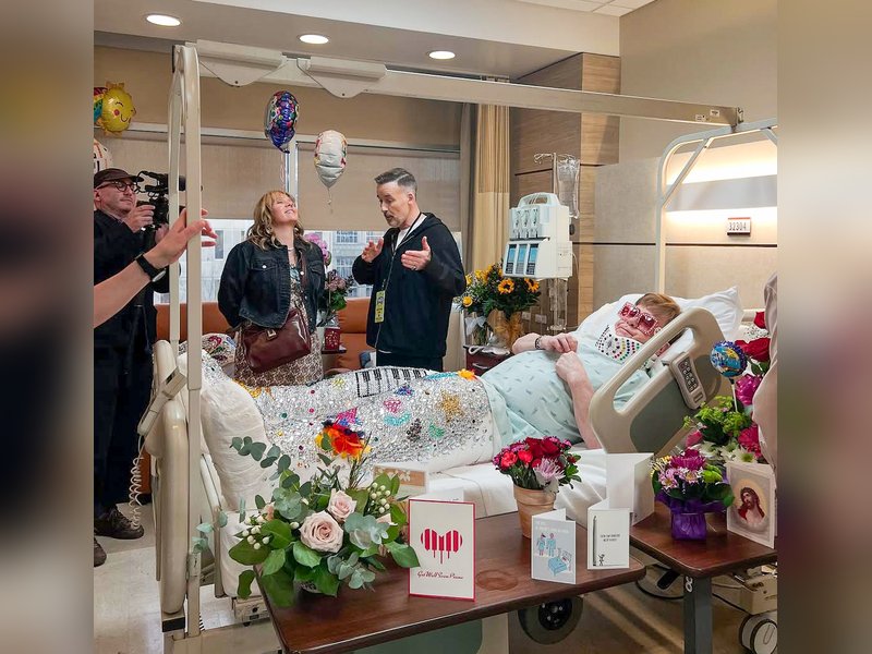 Elton John’s unique promotional strategy sparks health concerns