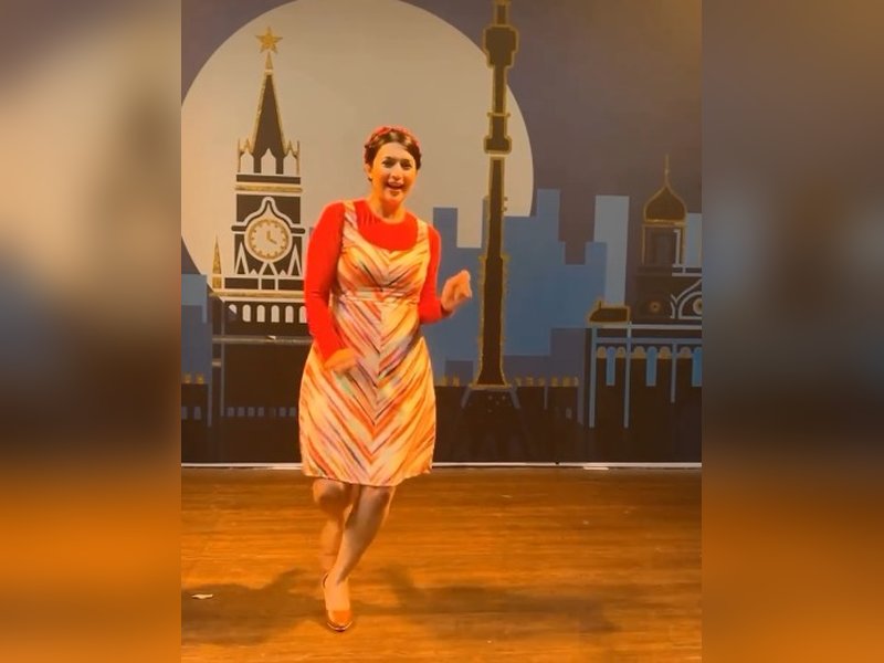 Divyanka Tripathi shares adorable dance reel in a 'circus' outfit