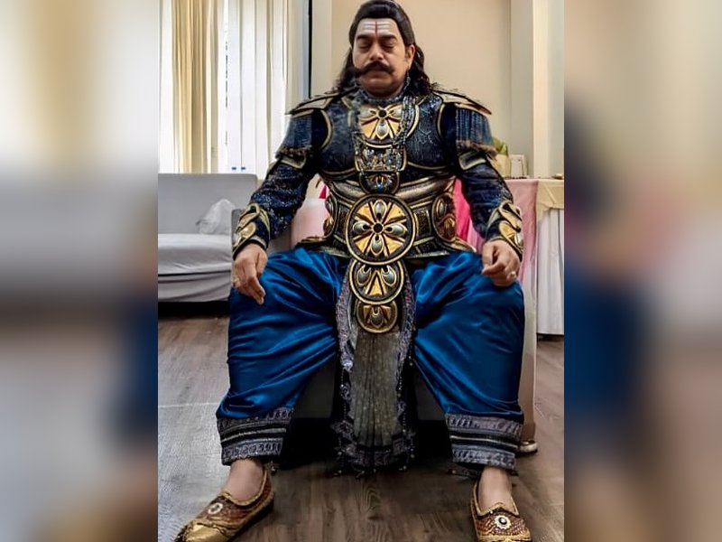 Ashutosh Rana pays tribute to Hindi, highlights its role in culture and civilization