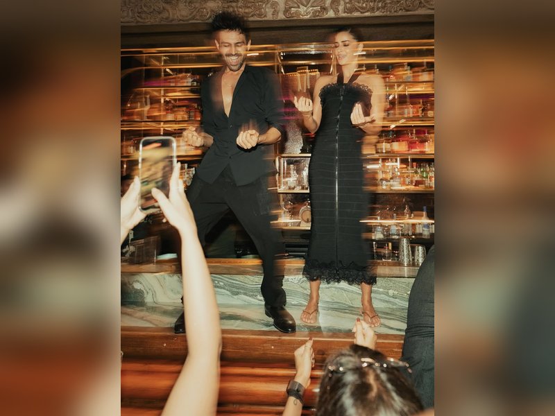 Kartik Aaryan sets an early release of his film co-starring Ananya Panday