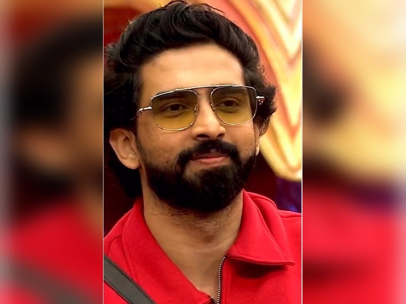 BB 19: Akshay Kumar lauds Amaal Mallik's singing, regrets not using talent for his movies 