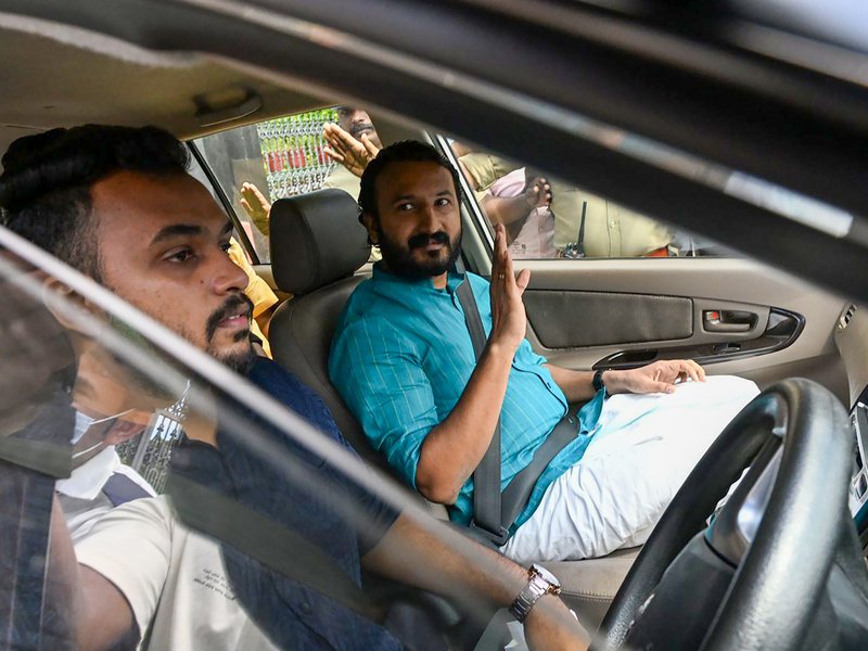 Kerala HC gives relief to Cong MLA Mamkootathil from arrest till Dec 15