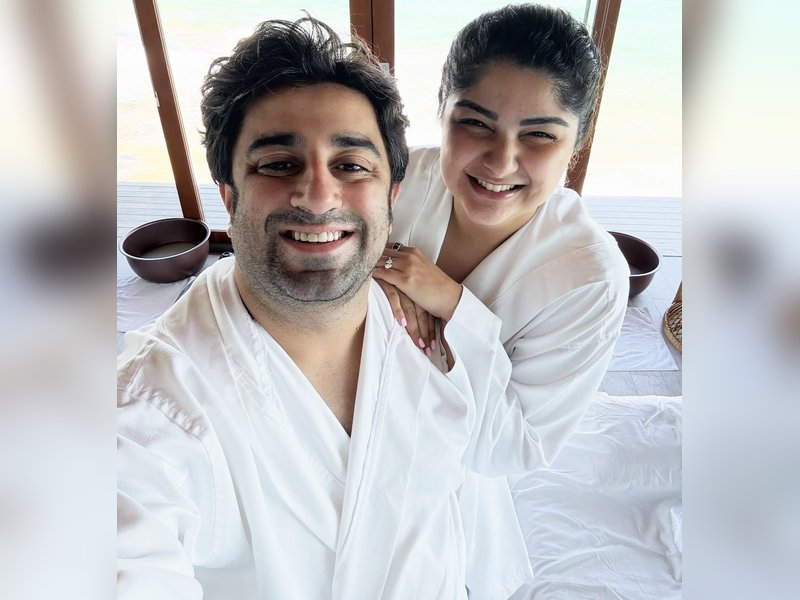 Anshula Kapoor heads to Maldives with fiance Rohan Thakkar between “wedding planning”