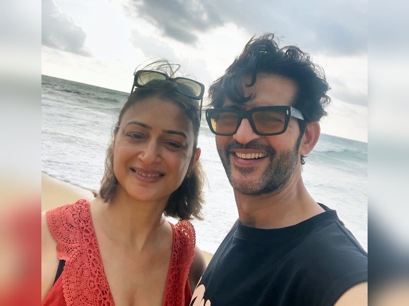 Hiten Tejwani wishes his wife Gauri Pradhan on her birthday 