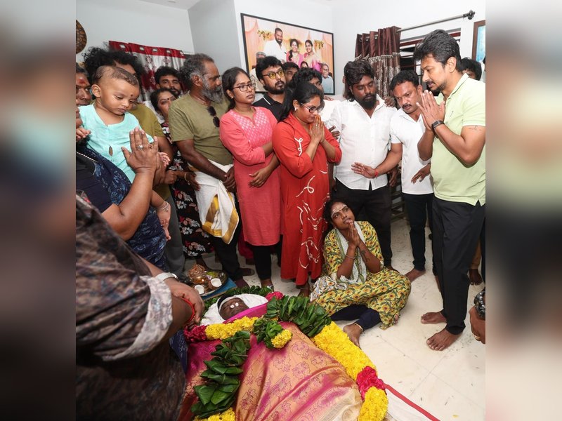 TN Deputy CM Udhayanidhi Stalin, Dhanush pay homage to late actor Robo Shankar