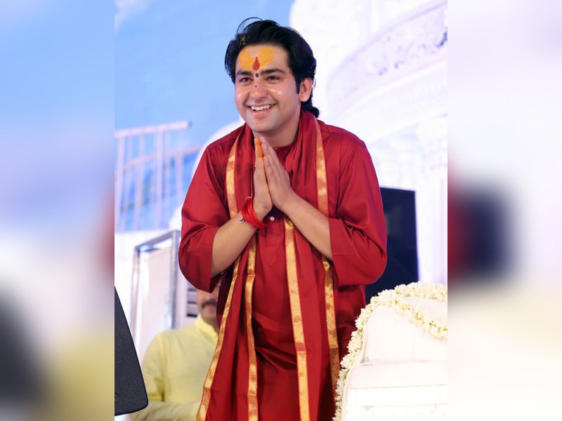 Rashtra and Ram must move together: Dhirendra Shastri calls for Bundelkhand statehood, cow protection