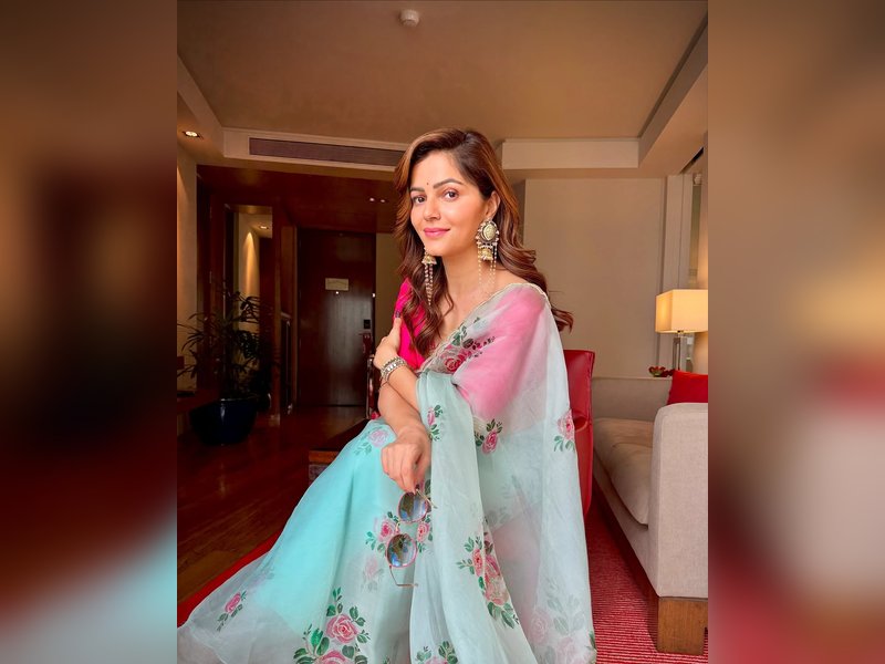 Rubina Dilaik redefines saree glamour with her effortless style statement