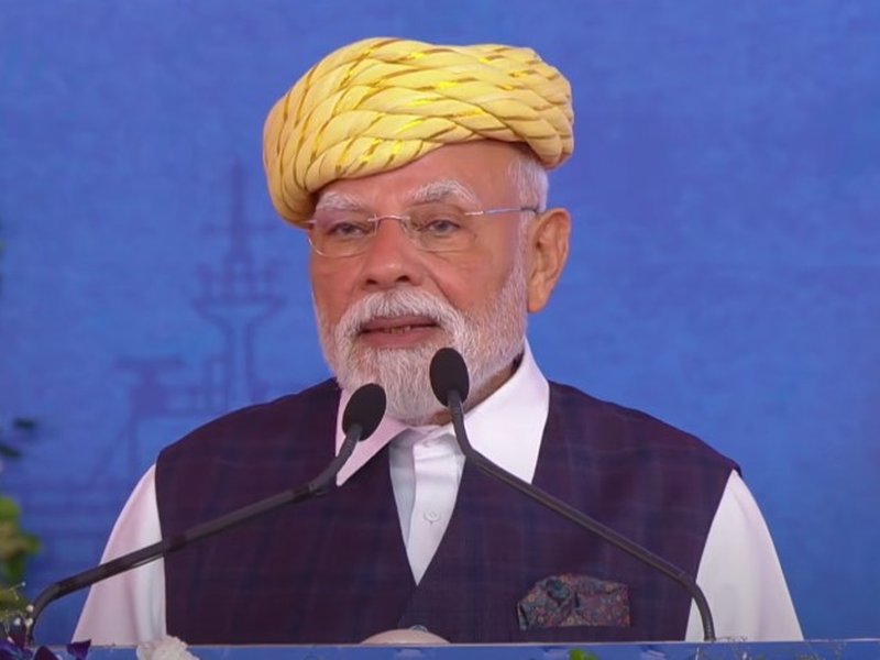 PM Modi in Gujarat, inaugurates development projects, stresses importance of 'Atmanirbhar Bharat'