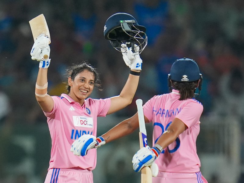 Smriti Mandhana hits epic 125 but Australia beat India by 43 runs to win 2-1 the women's three-match bilateral series at the Arun Jaitley Stadium in New Delhi on Saturday. Photo credit: 
