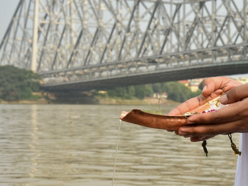 पितृ पक्ष विशेष: पापमोचनी परशुराम कुंड से लेकर प्रिंसेप घाट तक, जहां पितरों को मिलता है मोक्ष का द्वार