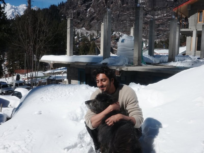 Ahaan Panday makes a 'new furry friend' during his trip to the mountains 