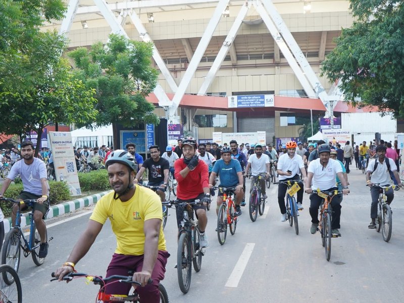 Fit India Sundays on Cycle celebrates World Car Free Day in partnership with the Department of Tourism. Photo credit: SAI Media