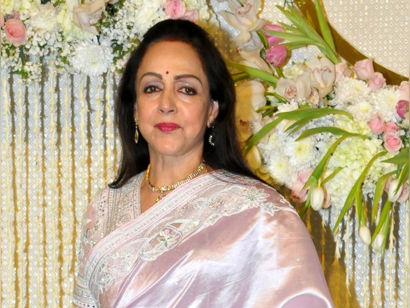 Here’s how Hema Malini welcomes the start of Navratri  