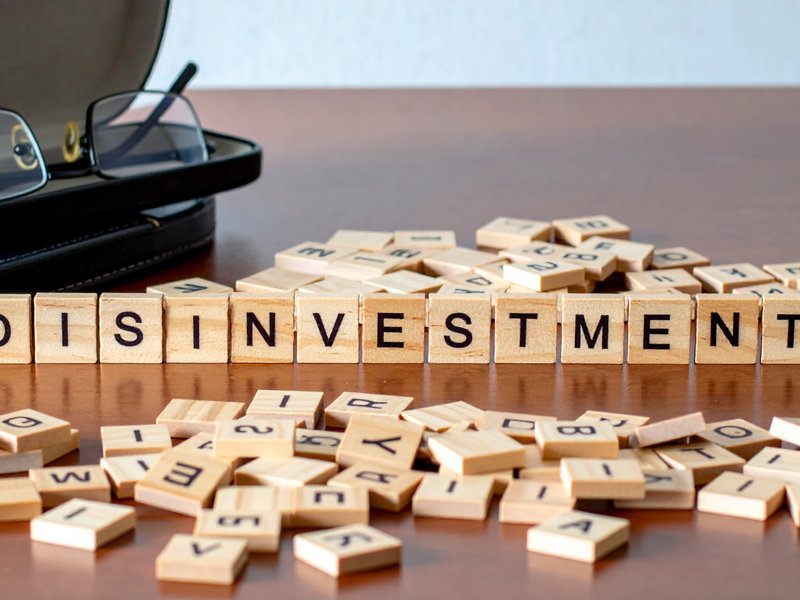 Disinvestment target of Rs 47,000 crore to be surpassed; more PSU IPOs, OFS in pipeline: DIPAM Secretary